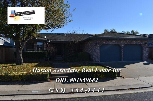 Building Photo - 430 Evergreen Dr