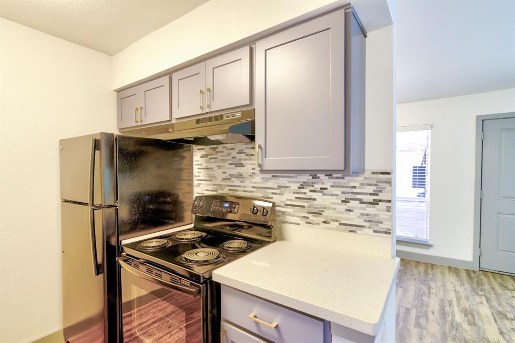 Foto principal - 414 Stratford St