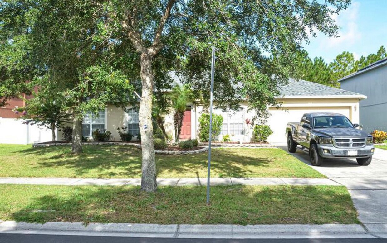 3102 Turnberry Blvd, Kissimmee, FL 34744 Townhome Rentals in