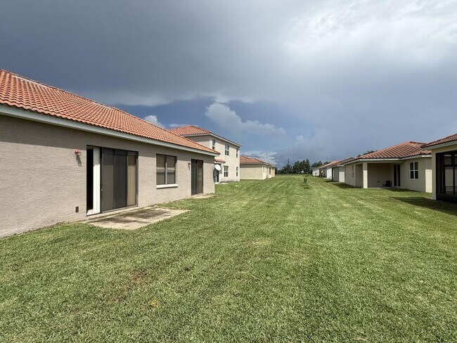 Foto del edificio - 439 Caraway Dr