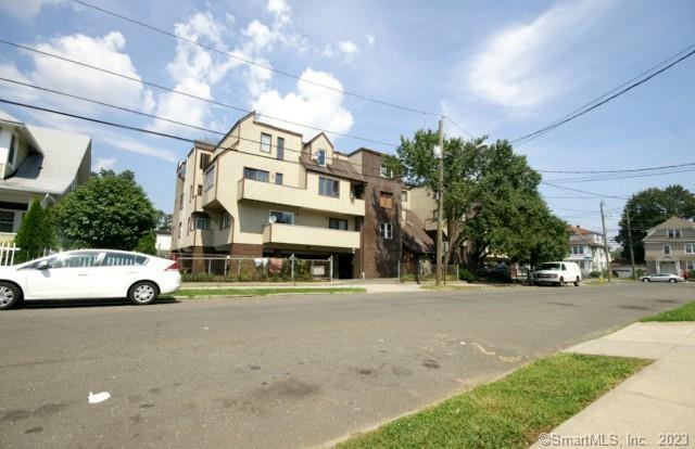 Front of Building - 183 Livingston Pl