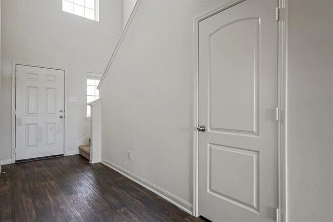 Building Photo - 2429 Regatta Texas City