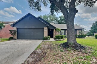 Building Photo - 8155 Big Oak Trail Dr