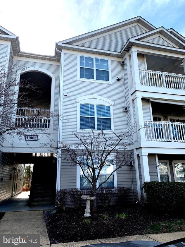 Foto principal - 11005 Kinship Ct