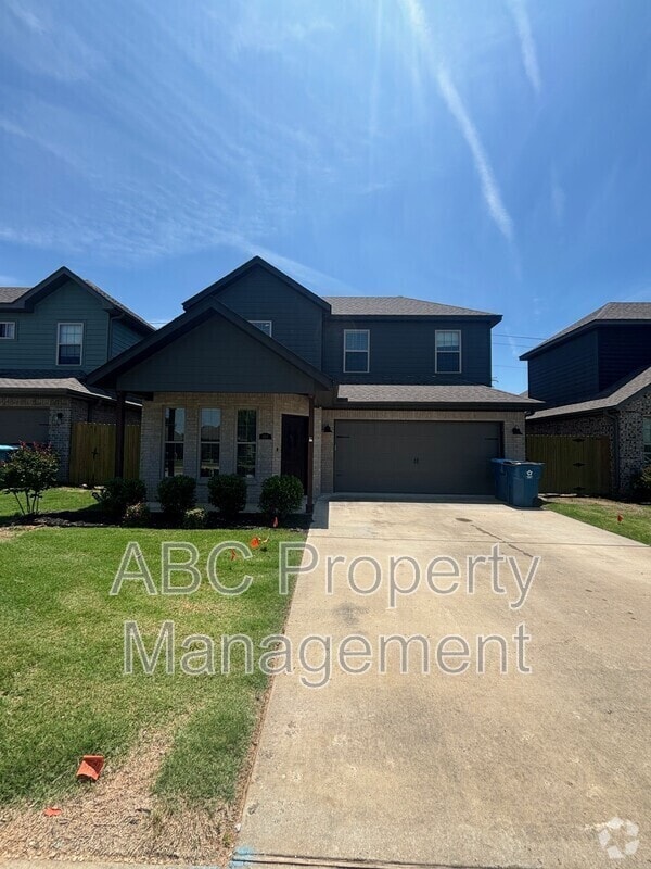 Building Photo - 3207 SW Hillstone Ave