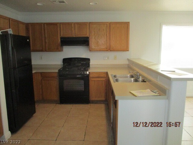 Foto del edificio - 6101 Soft Springs St