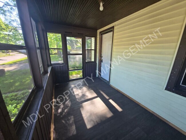 Foto del edificio - 3-Bedroom House in Saginaw