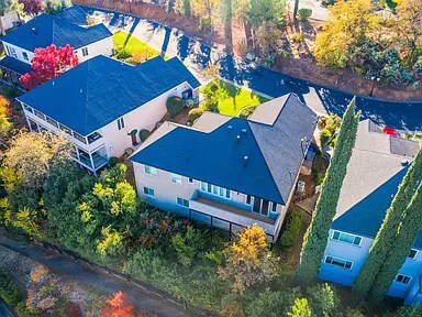 Building Photo - 1037 Chardonnay Walk