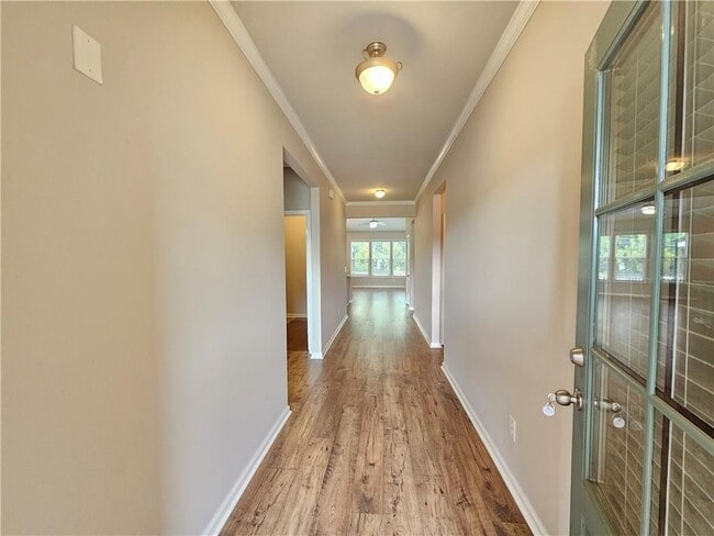 Foto del edificio - 5414 Town Square Way