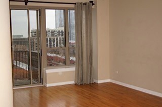 Building Photo - 1717 S Prairie Ave