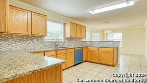 Building Photo - 10310 Briar Rose