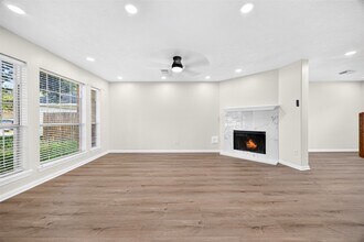 Building Photo - 17243 Valemist Ct