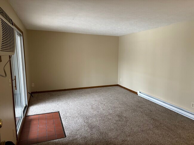 Foto del edificio - 515 Hinderer Ave SW
