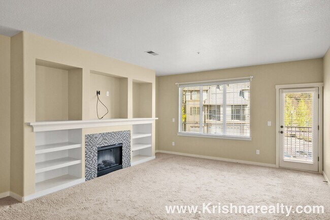 Foto del edificio - Perfect Location | 2 BD + Den | 2.5 BA | Clubhouse, Pool, Gym, Hi-Speed Internet | Near Quatama M...