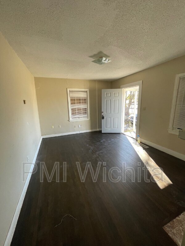 Foto del edificio - 930 N Glendale St
