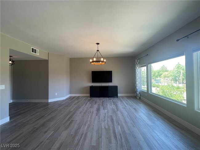 Building Photo - 11830 Portina Dr