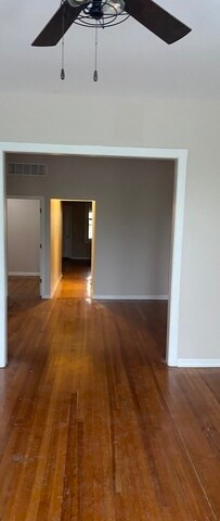 Foto del edificio - 919 N Sacramento Blvd
