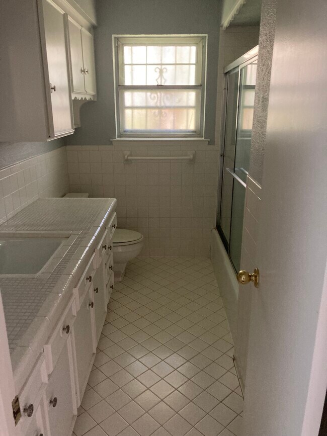 6316 Rincon Way, Dallas, TX 75214 Townhome Rentals in Dallas TX