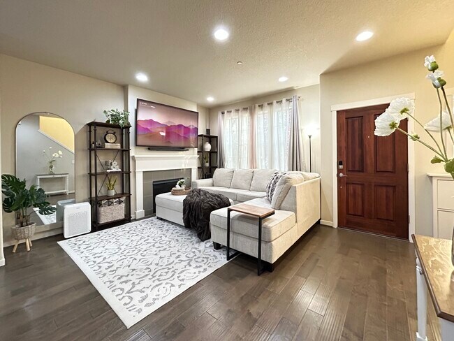 Building Photo - 10755 SW Verdun Loop