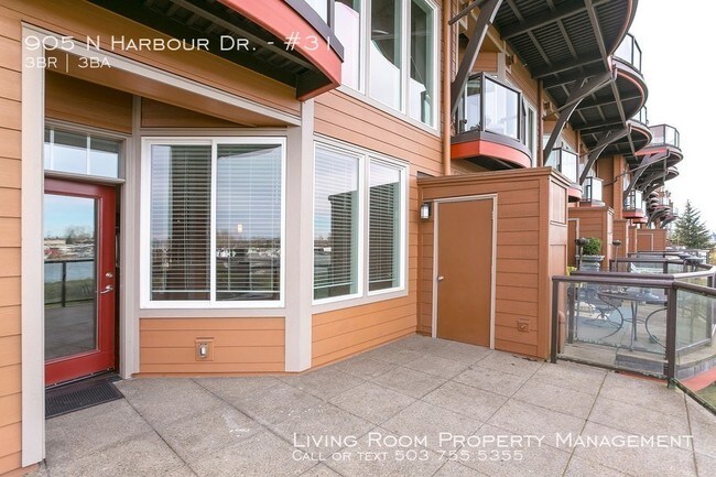 Building Photo - 905 N Harbour Dr