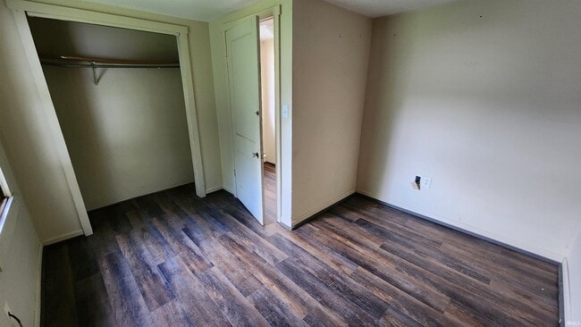 Building Photo - 115 N Johnson Ave