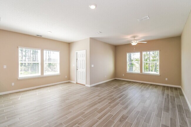 Building Photo - 569 Cherry Ridge Dr