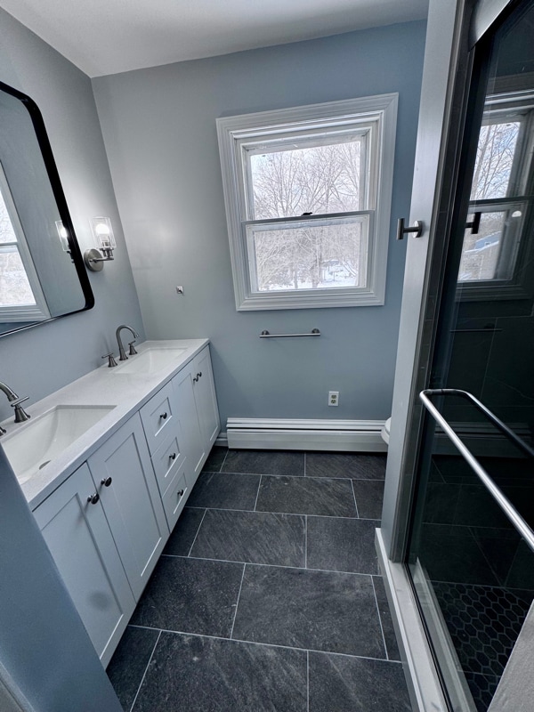 Building Photo - 17 Central Ave