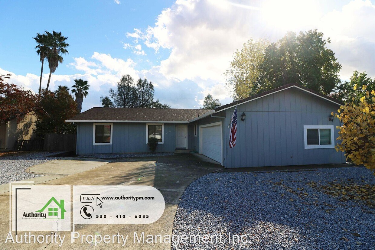 3 br, 2 bath House 2579 Velia Street House Rental in Redding, CA