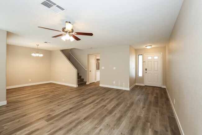 Foto del edificio - 2010 Waverly Cir