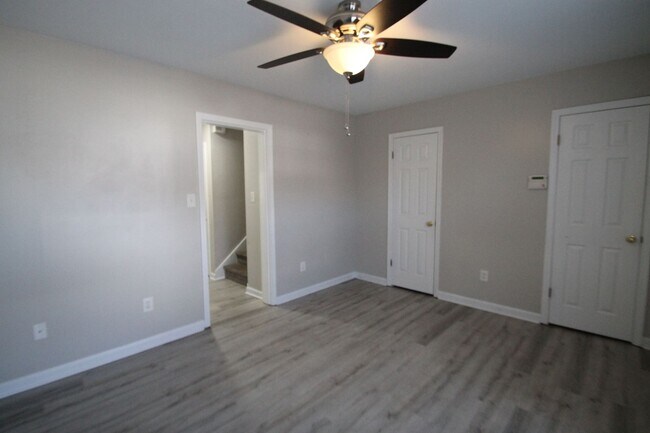 Foto del edificio - Exclusively Offered by Muse Realty Rentals...