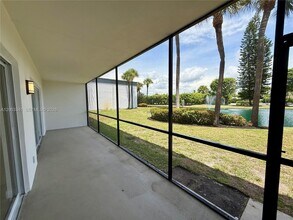 Building Photo - 400 Waterway Dr S