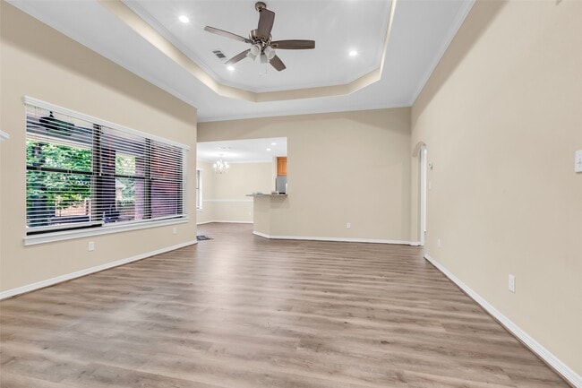 Building Photo - 1841 Rollingwood Dr