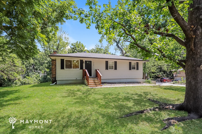 Primary Photo - 7509 NW Summer St