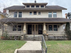 Building Photo - 457-459-459 E Madison Ave