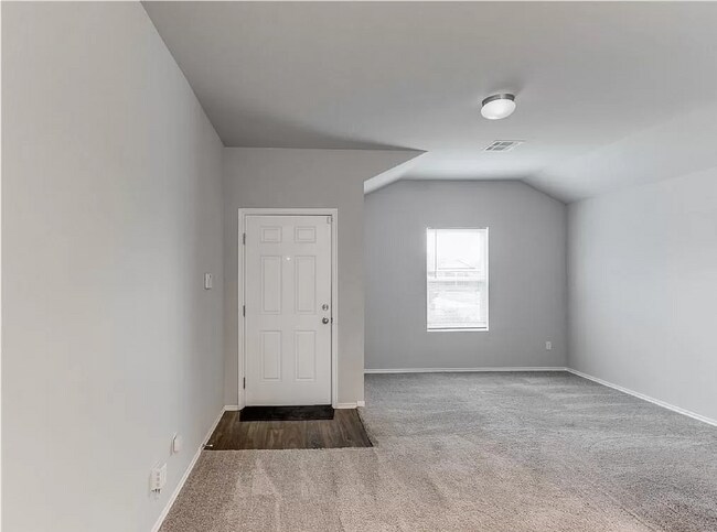 Foto del edificio - 3 bed 2 bath in East OKC/ Midwest City