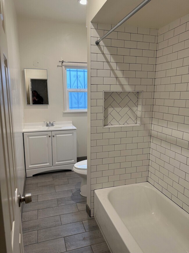 baño - 1038 W 84th Pl