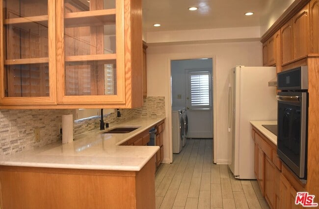 Building Photo - 4777 Don Porfirio Pl