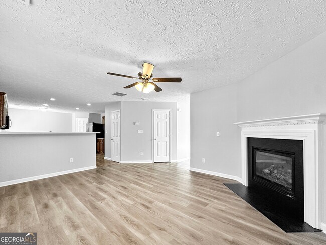 Foto del edificio - 4045 Springvale Way