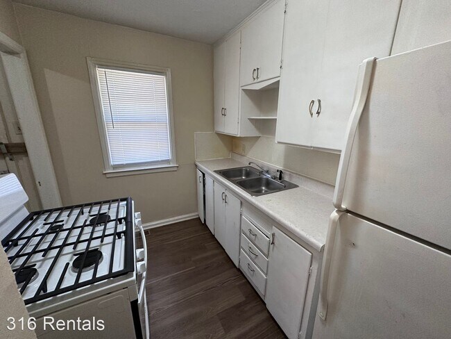 Foto del edificio - 2 br, 1 bath House - 1318 N Chautauqua