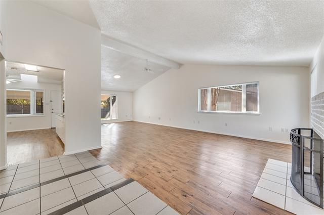 Building Photo - 3624 High Bluff Dr