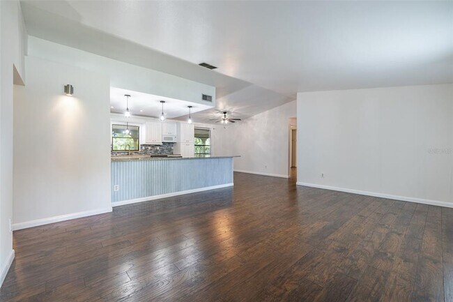 Building Photo - 2059 Gary Ct