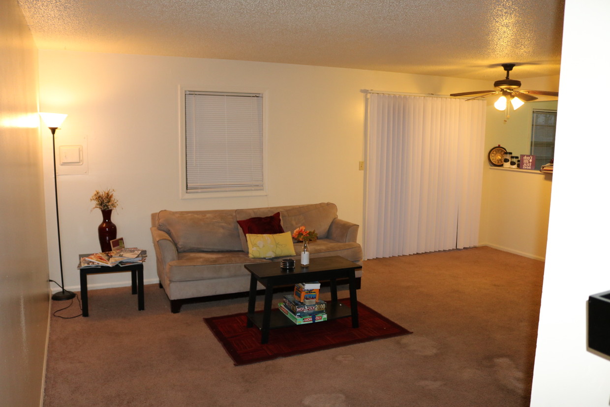 Foto principal - 2300 Parker St