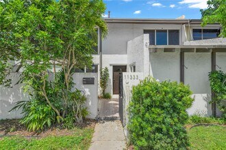 Building Photo - 11333 SW 69th Ln