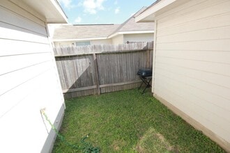 Building Photo - 6418 Mountain Pines Ln