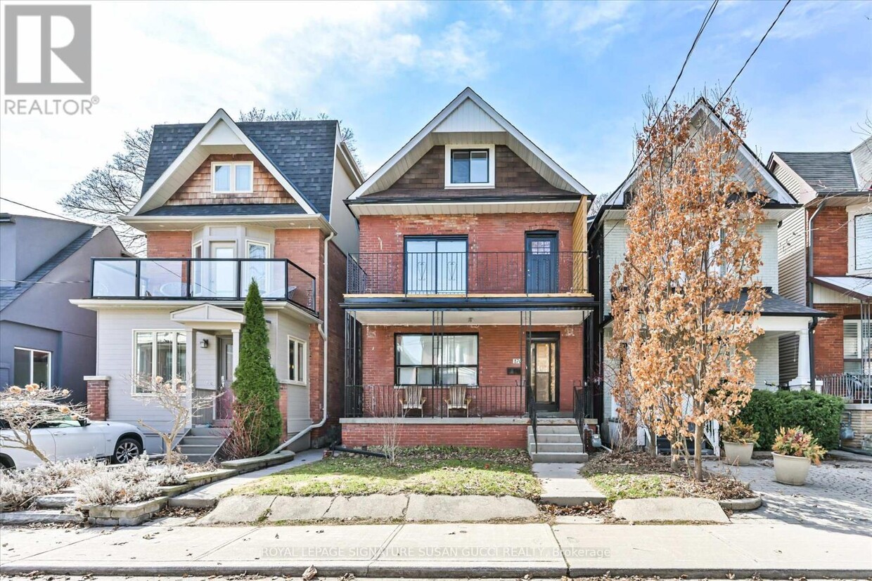 Primary Photo - 870 Carlaw Ave