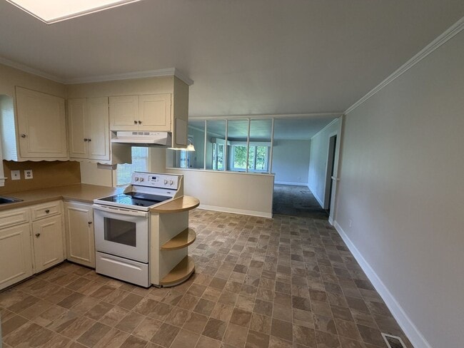 Building Photo - 281 Alcove Rd