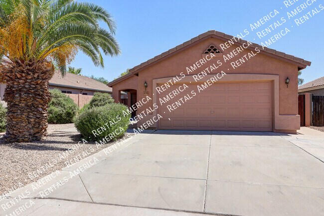 Foto del edificio - 3135 E Merrill Ave