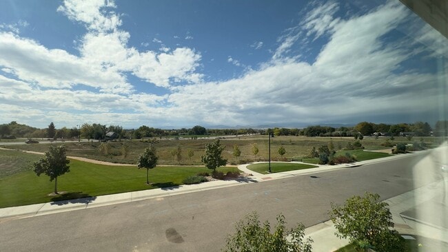 Building Photo - Great Townhome in Timnath Lakes