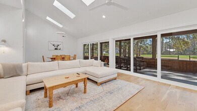 Building Photo - 176 Old Cedar Loop