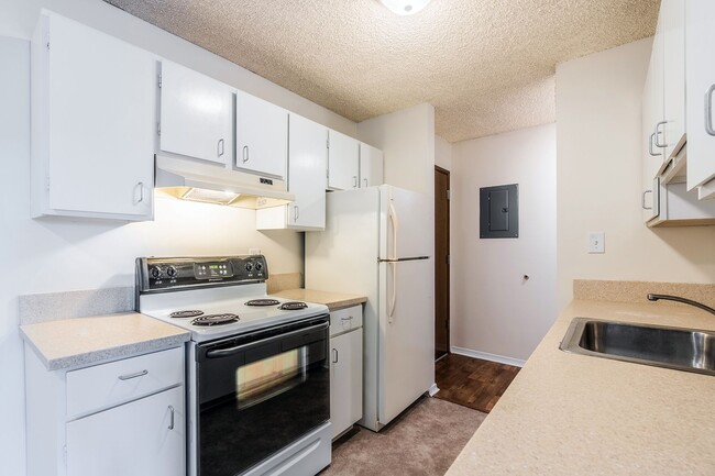 Interior Photo - Galleon Apartments